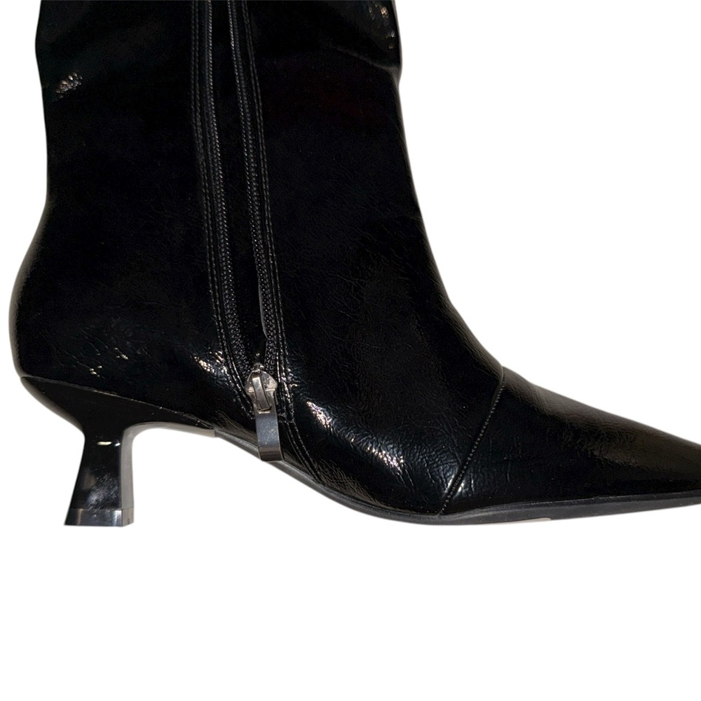 🖤 New! Olivia Miller Faux Patent Leather Low Heel Boots - Picture 4 of 7